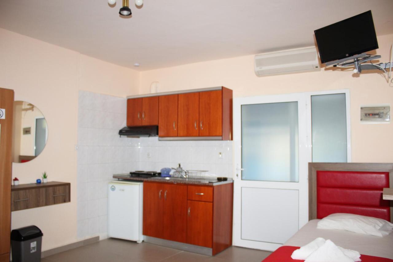 Appartamento House Stamatis Sarti Esterno foto