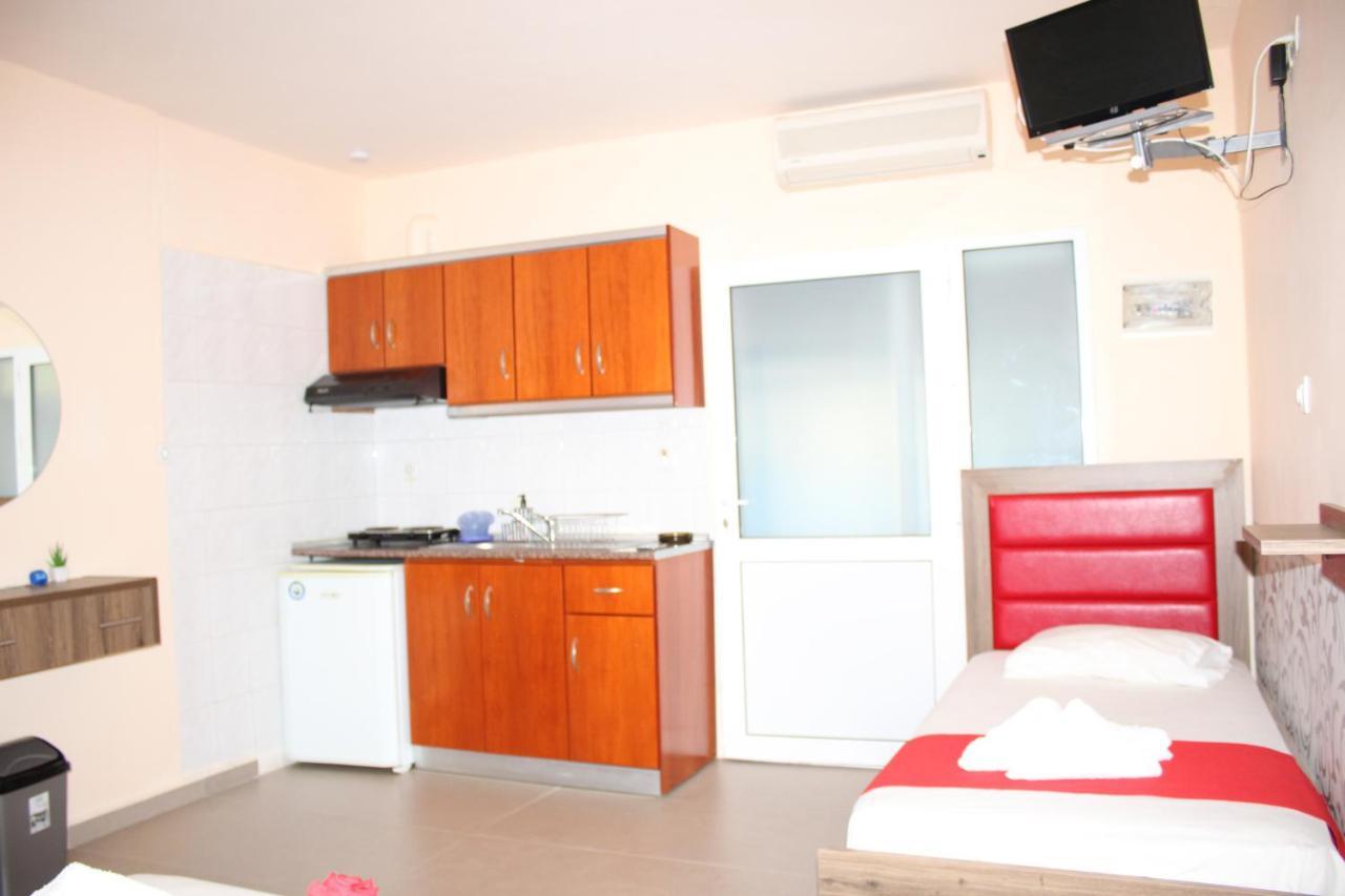 Appartamento House Stamatis Sarti Esterno foto
